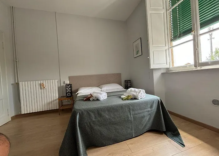 Bed and Breakfast Binario 5 Lucca